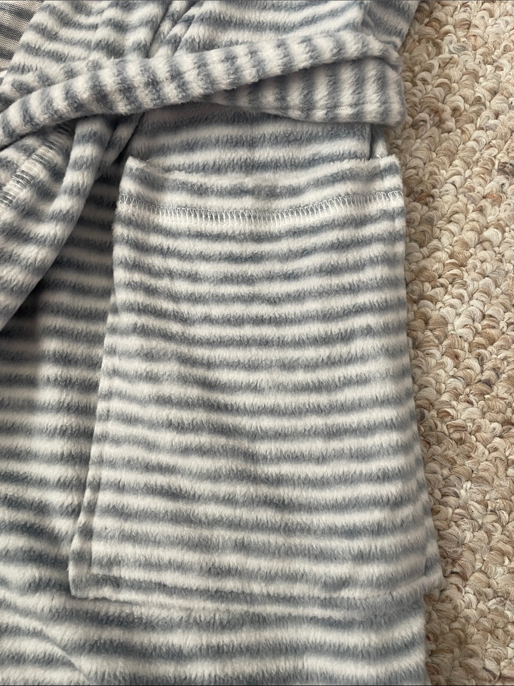 Women's Striped Soft Robe - Picture 2 of 5
